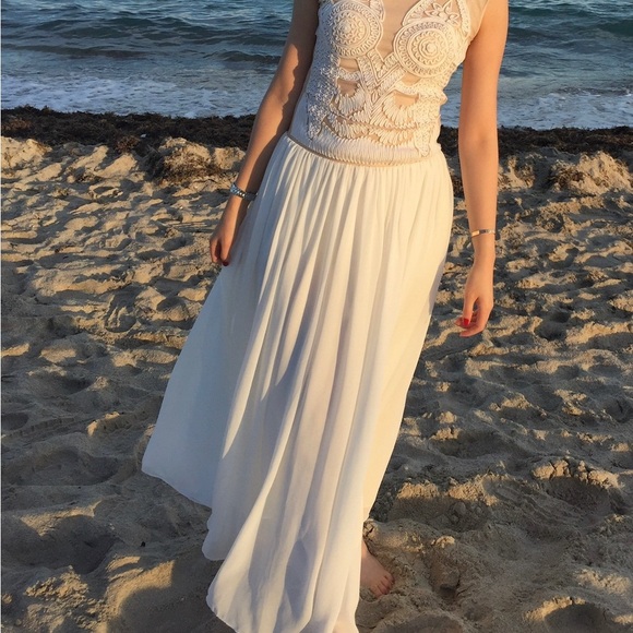 Dress 90% new - Picture 3 of 4